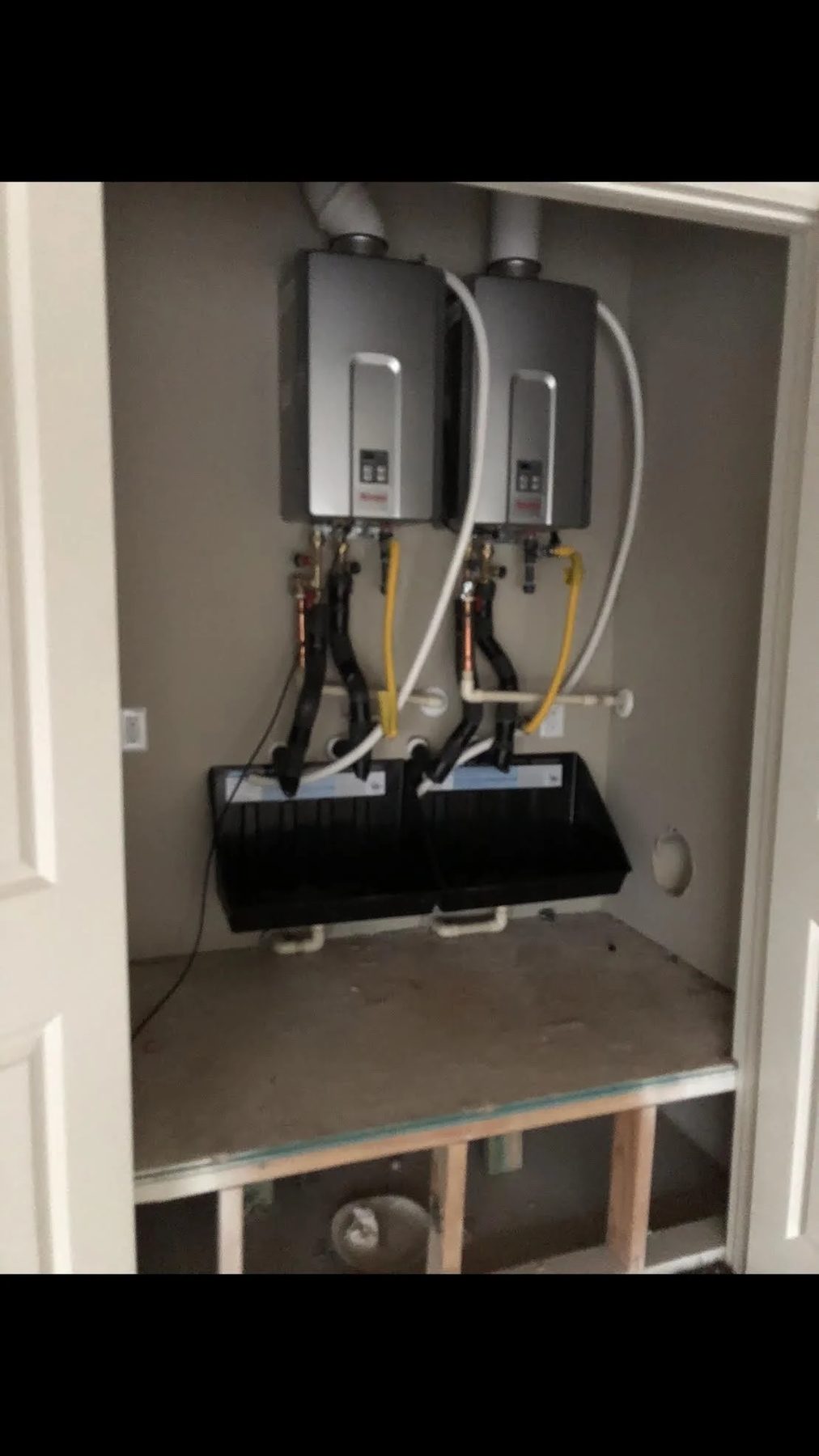 Plumbing installation detail